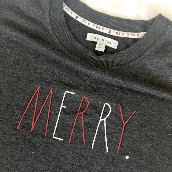 Rae Dunn charcoal grey MERRY lightweight crew neck Christmas sweatshirt (L) - Picture 2 of 2